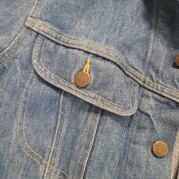 Vintage Lee Denim Jean Trucker Jacket Size 40 Blue Made In USA - Picture 6 of 10